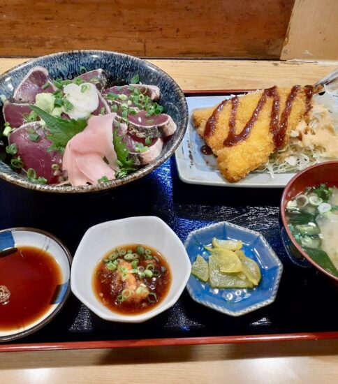 カツオ丼